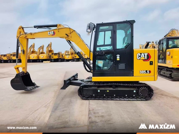 Panama - 1 Unit CAT 305.5 Excavator
