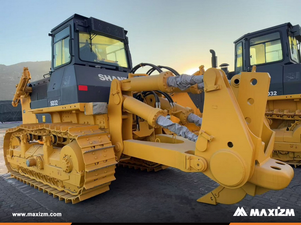 Togo - 3 Units SHANTUI SD32 Bulldozer 