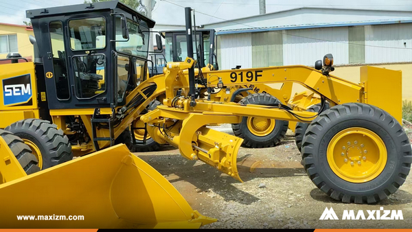 Chile - 1 Unit SEM 919F Mortor Grader 