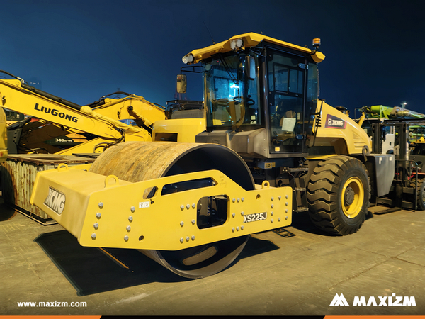 Algeria - 1 Unit XCMG XS225J Road Roller