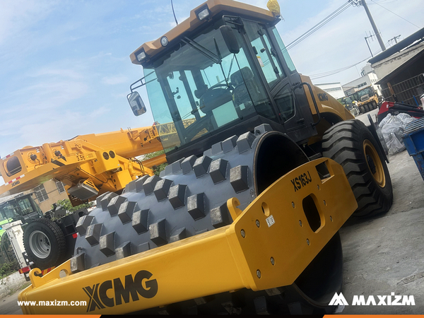 Nigeria - 1 Unit XCMG XS163J Road Roller