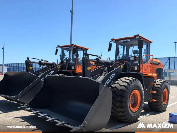 Romania - 1 Unit DEVELON SD300N Wheel Loader