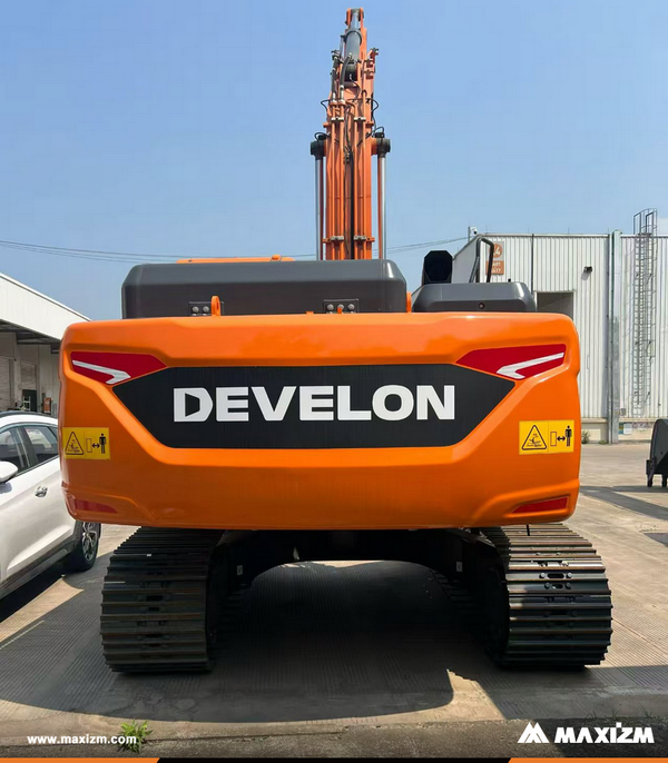 Romania - 1 Unit DEVELON DX205 Tracked Excavator