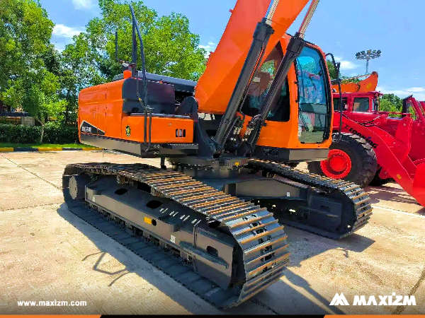 Romania - 1 Unit DEVELON DX210 Crawler Excavator 