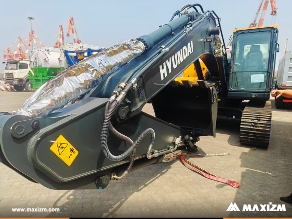 Niger - 1 Unit HYUNDAI Excavator HX200