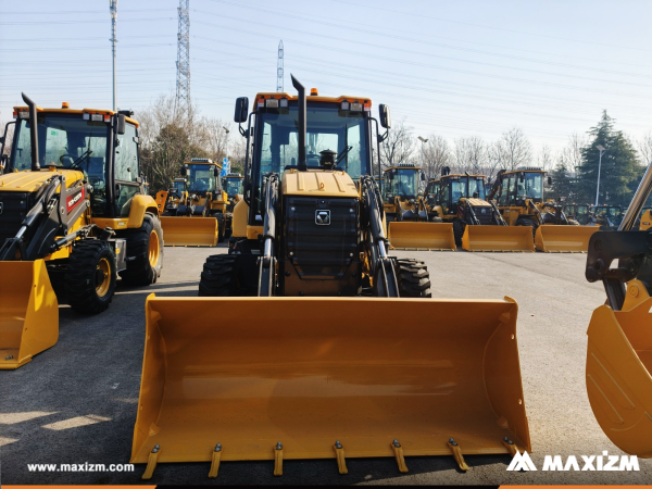 Peru - 3 Units XCMG XC870K Backhole  Loader 