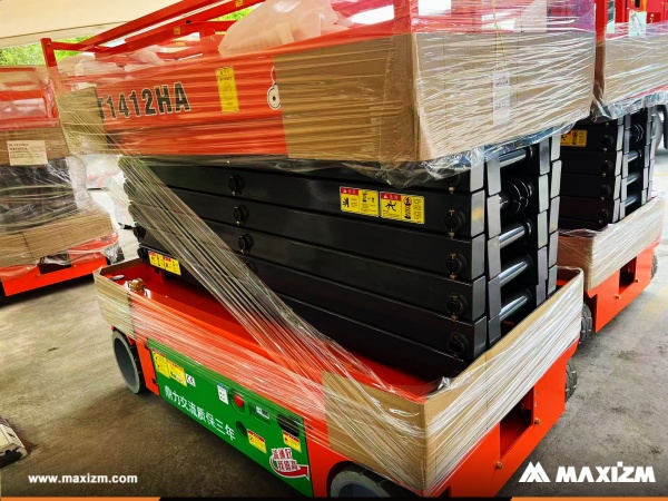 Costa Rica - 1 Unit DINGLI BT20CRT2 Boom Lift & 3 DINGLI JCPT1412HA Scissor Lifts